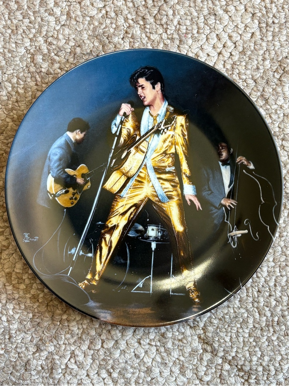 Elvis “Memphis Flash” Collectors Plate